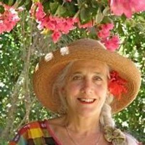 Meet your Posher, Jacqueline